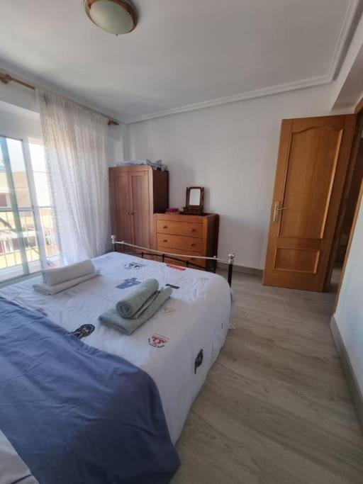 Lovely Three-Bedroom Apartment In Puerto De Sagunt Sagunto Екстериор снимка